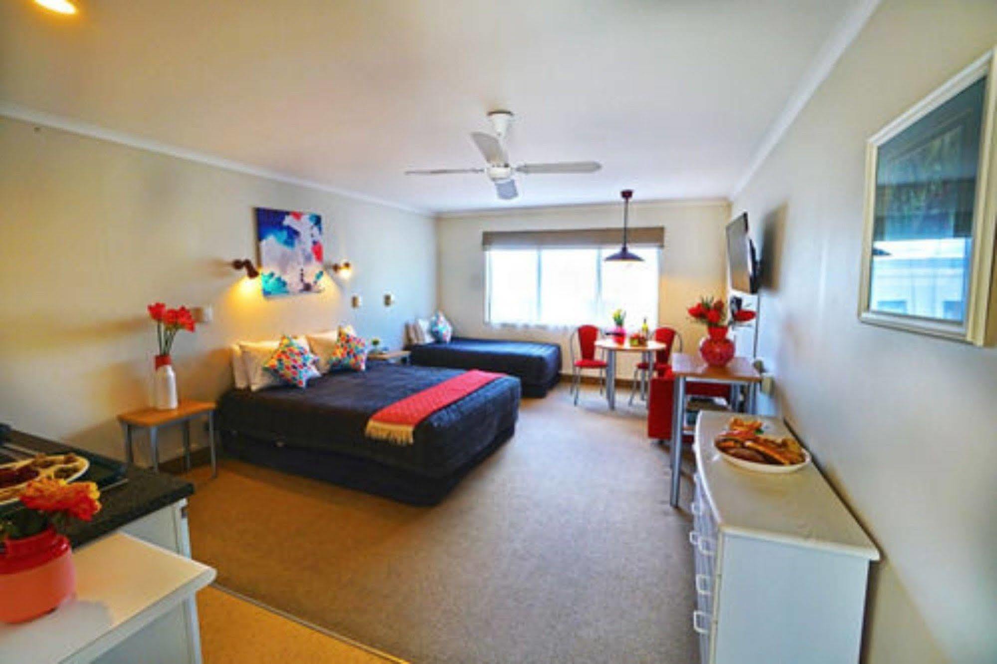 Ashwood Manor Motor Lodge Hamilton Dış mekan fotoğraf